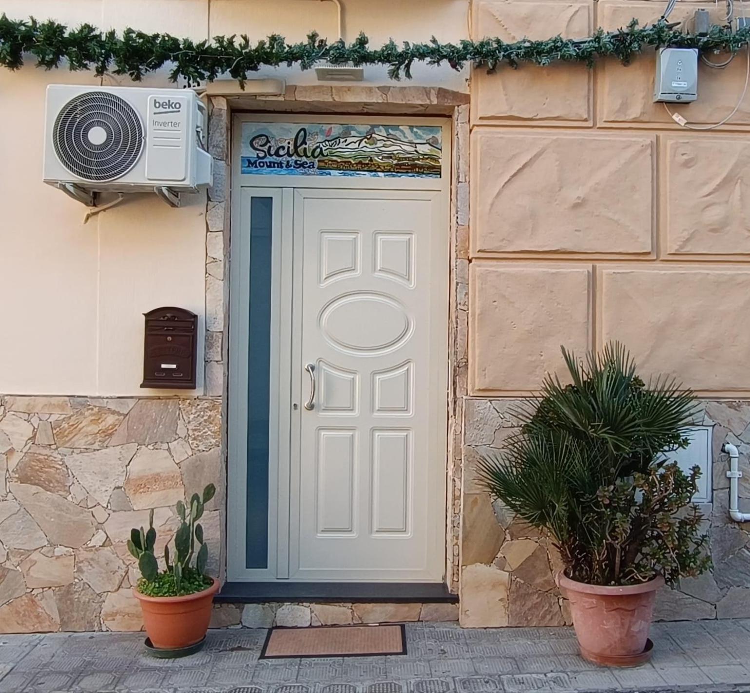 Villa Sicilia Mount&Sea Mascali Exterior foto